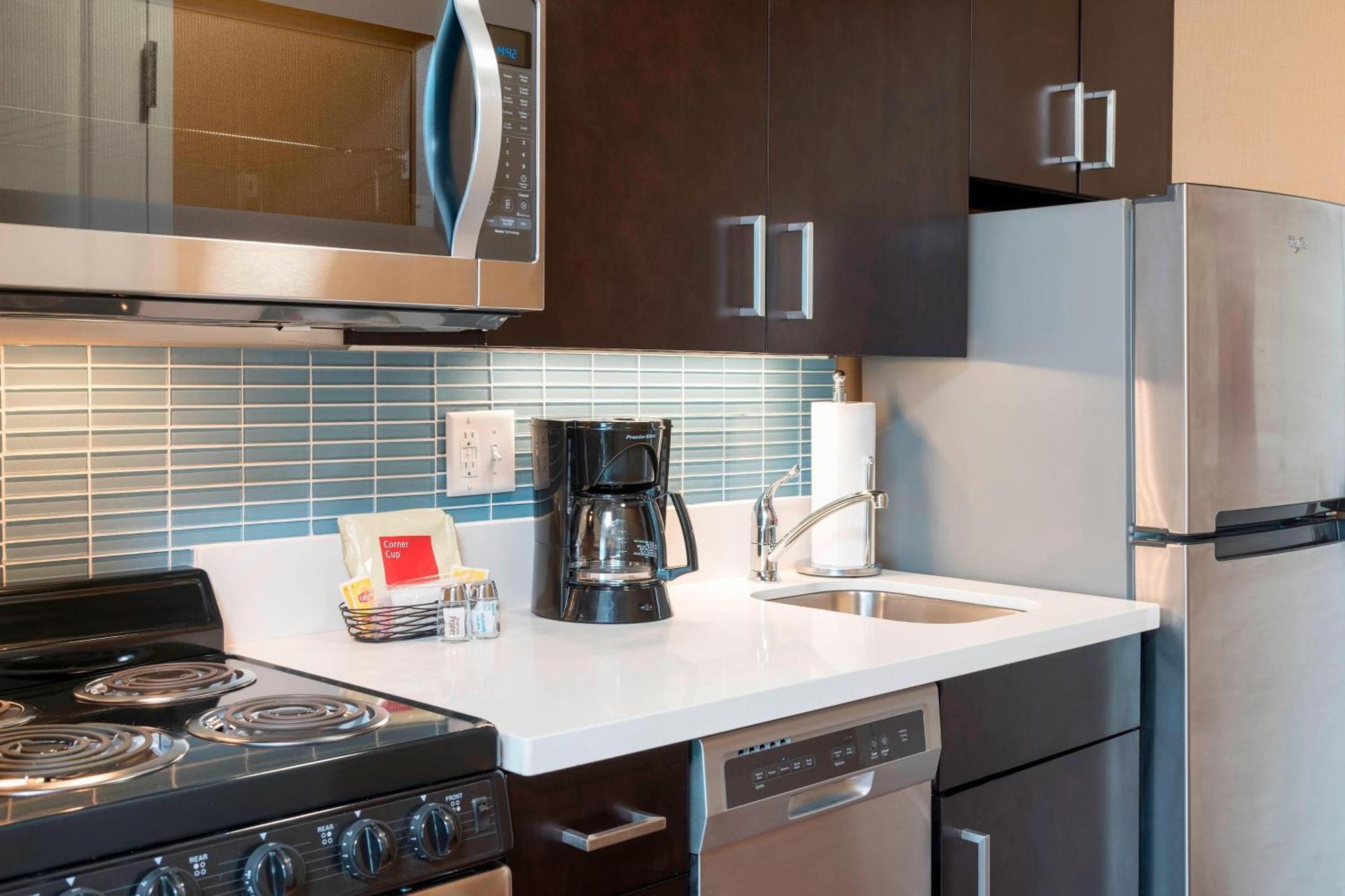 Towneplace Suites By Marriott Ontario-Mansfield Εξωτερικό φωτογραφία