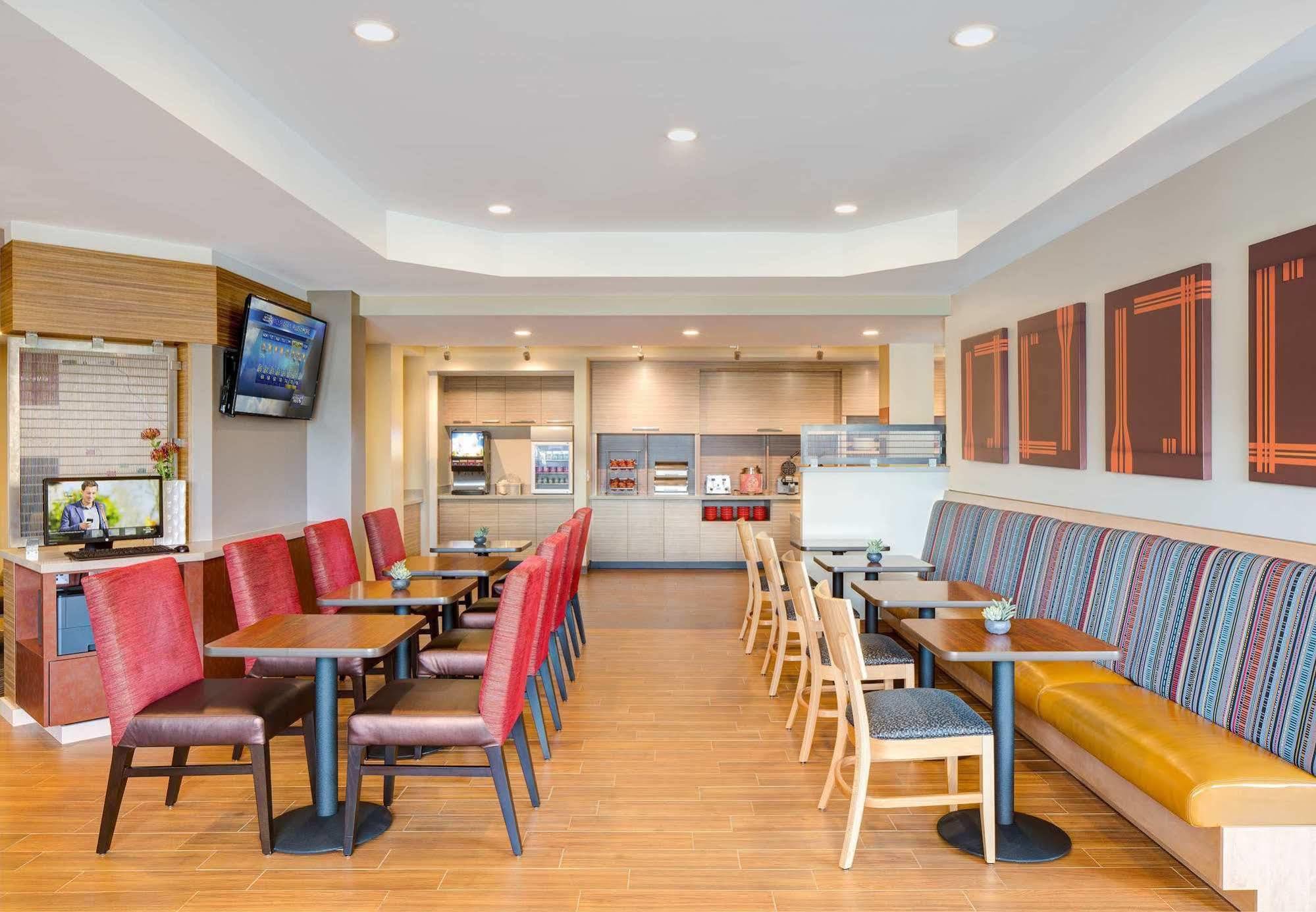 Towneplace Suites By Marriott Ontario-Mansfield Εξωτερικό φωτογραφία