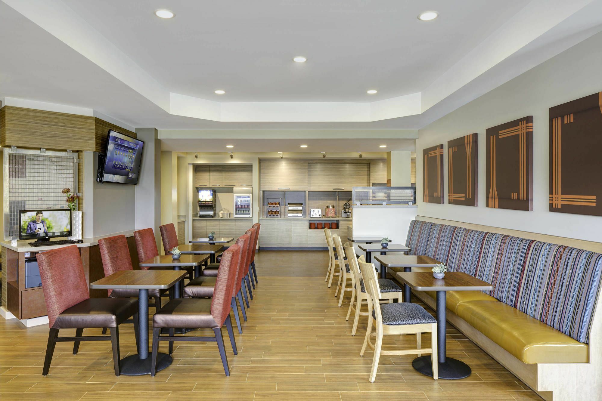 Towneplace Suites By Marriott Ontario-Mansfield Εξωτερικό φωτογραφία